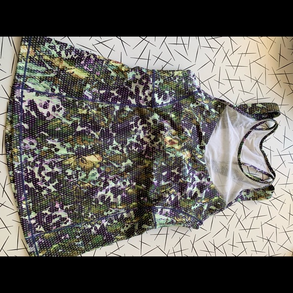 LULULEMON tank - Picture 4 of 7